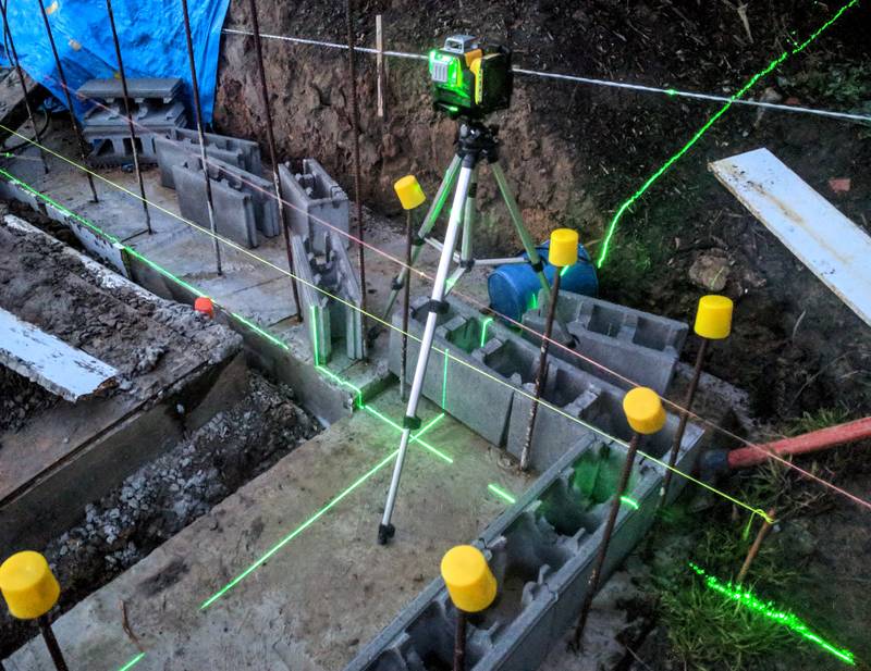 Right-angle laser ensures the walls are straight and square