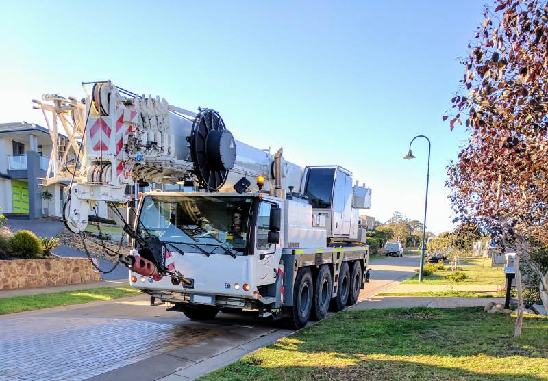70-tonne Liebherr mobile crane arriving